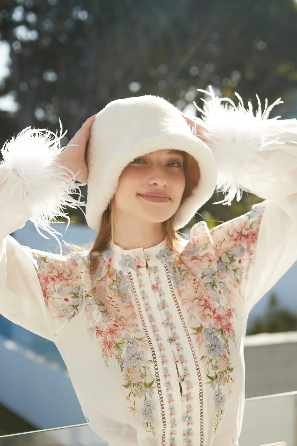 Sheepskin Reversible UGG Bucket Hat - Assuie UGG Wear