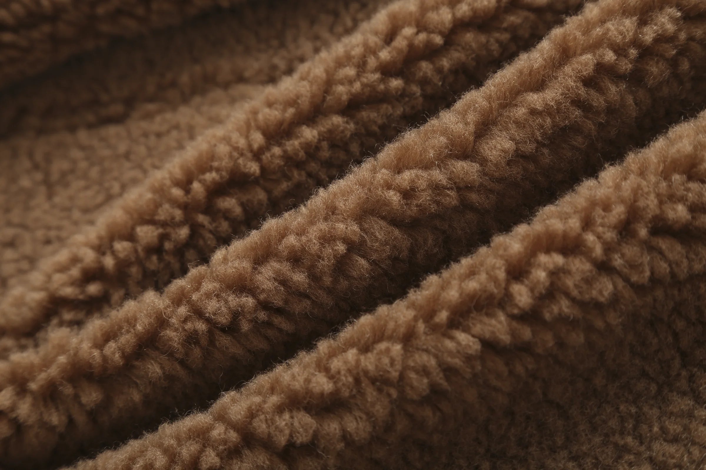 Aspen Women's UGG Shearling Bomber Jacket product detail 6 image