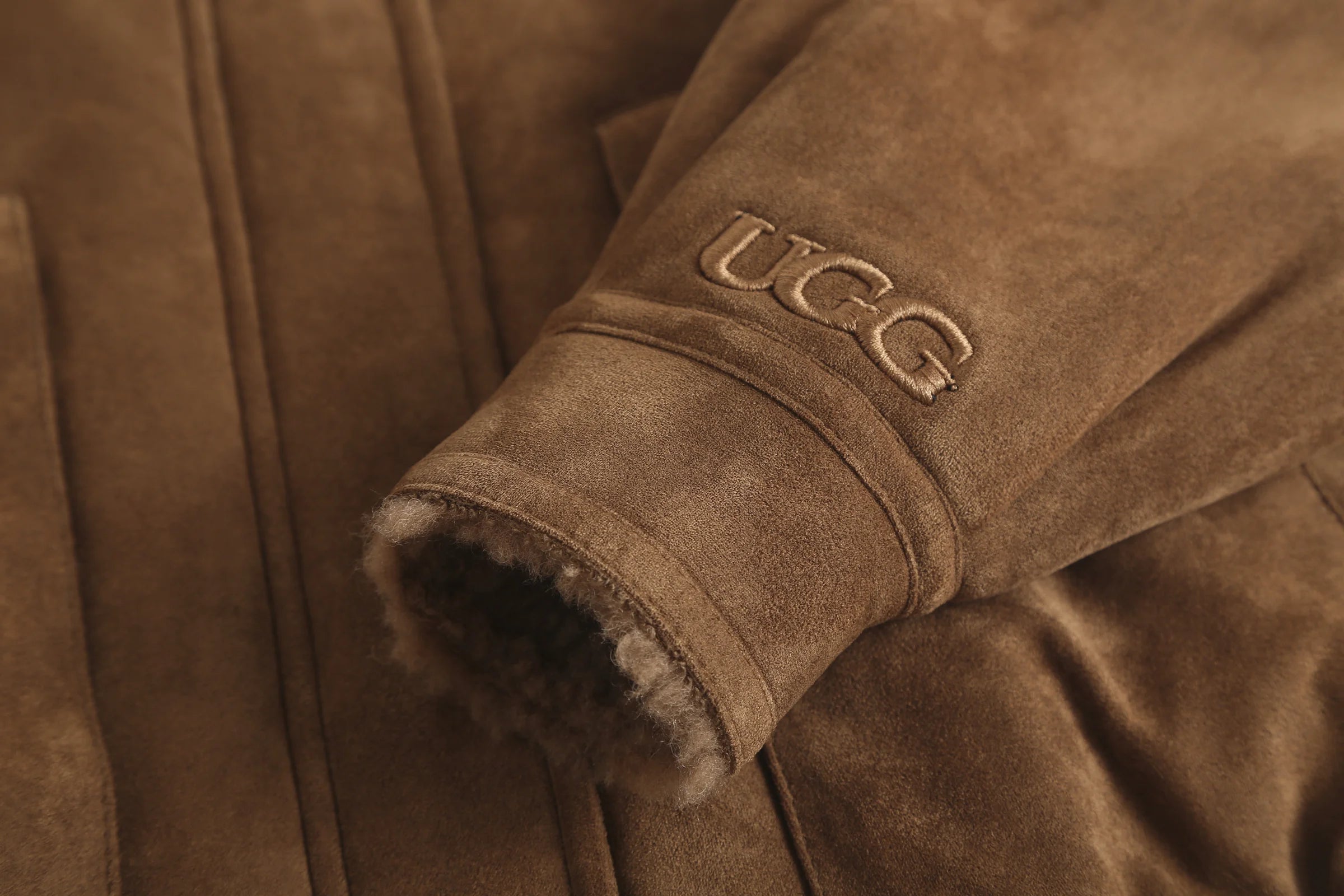 Aspen Women's UGG Shearling Bomber Jacket product detail 10 image