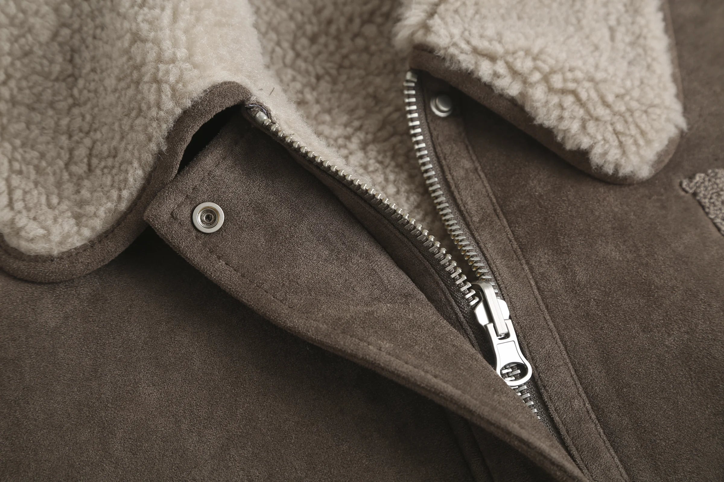 Hudson Women's UGG Shearling Jacket product detail 5 image