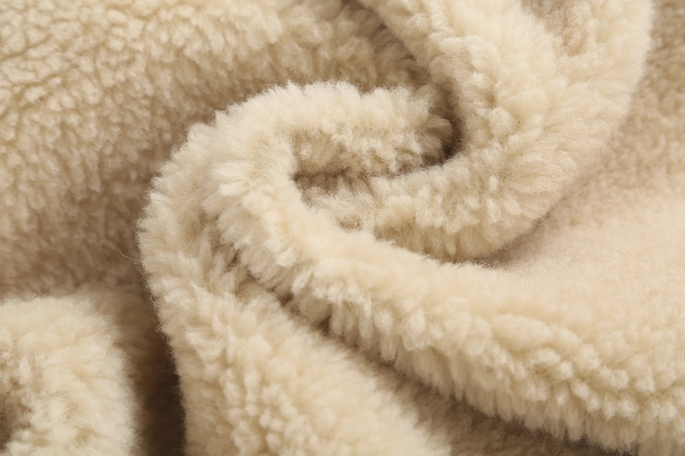 Willow Women's Hooded UGG Shearling Coat product detail 7 image