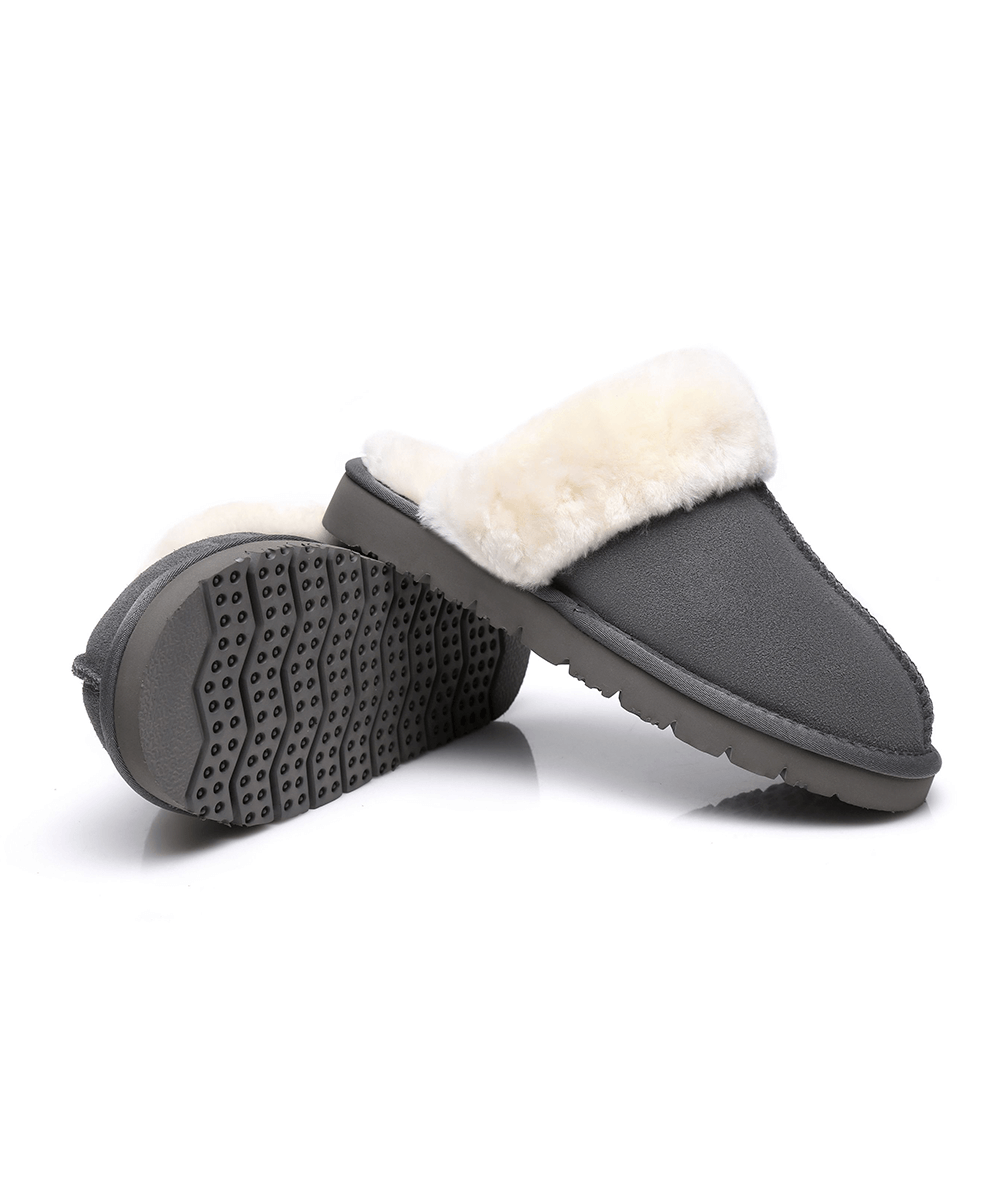 UGG Women's Fuzzy Slippers - Assuie UGG Wear