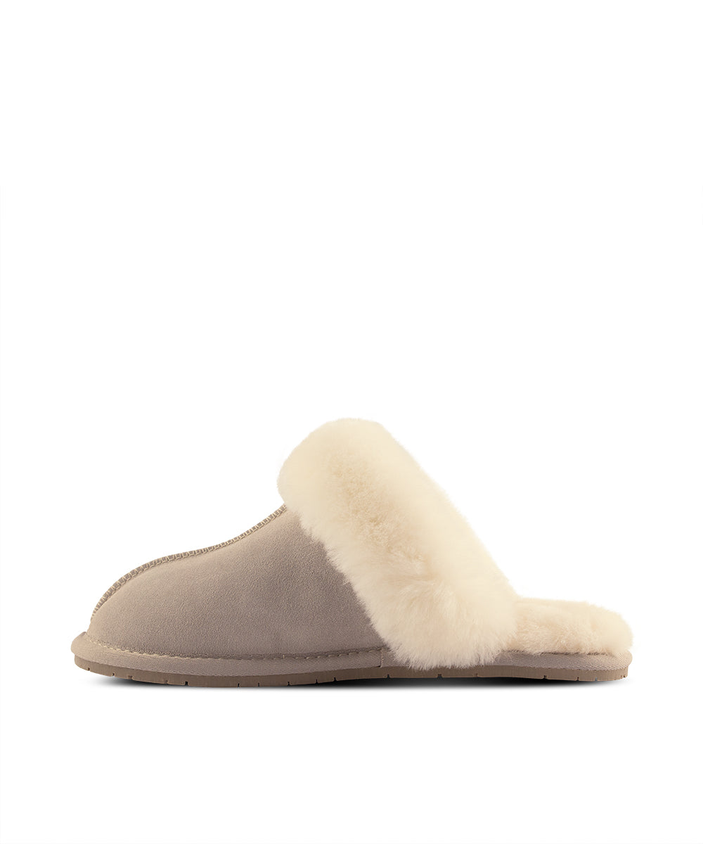 UGG Women's Snuggly Slippers - Assuie UGG Wear