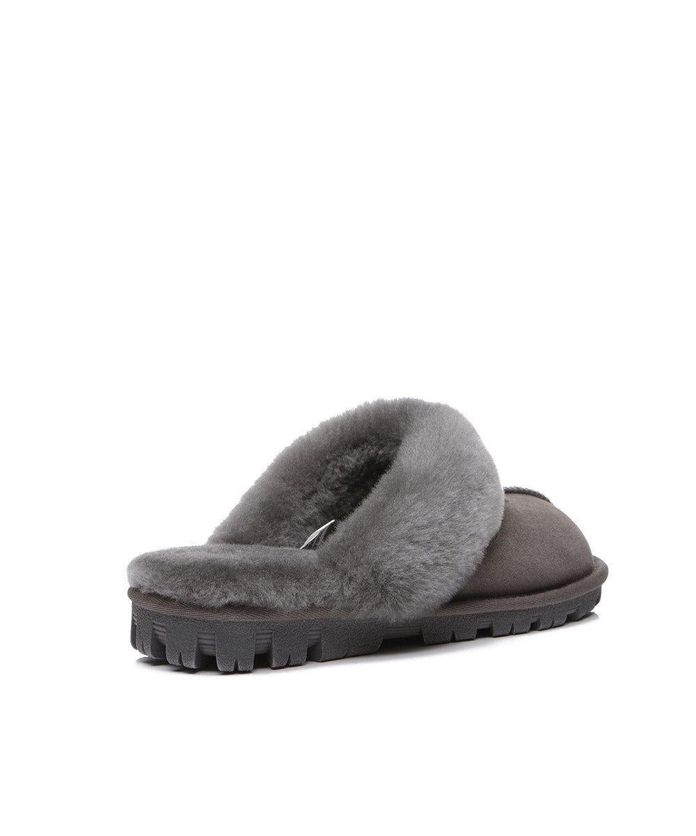 UGG Women's Scuff Slippers - Assuie UGG Wear