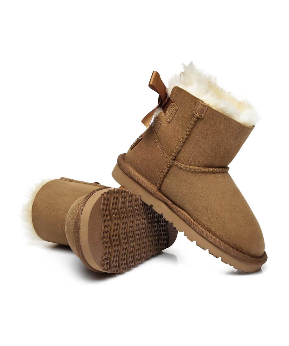 UGG Classic Kids' Mini Bow Boots - Assuie UGG Wear